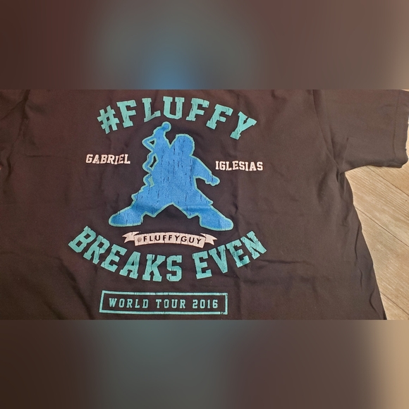 Fluffy Breaks Even World Tour 2016 T-Shirt - Picture 2 of 6